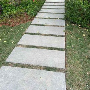 松原 芝麻黑小区踏步、汀步石铺装效果