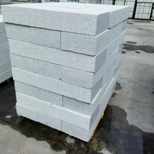 松原 芝麻白两面荔枝面台阶石