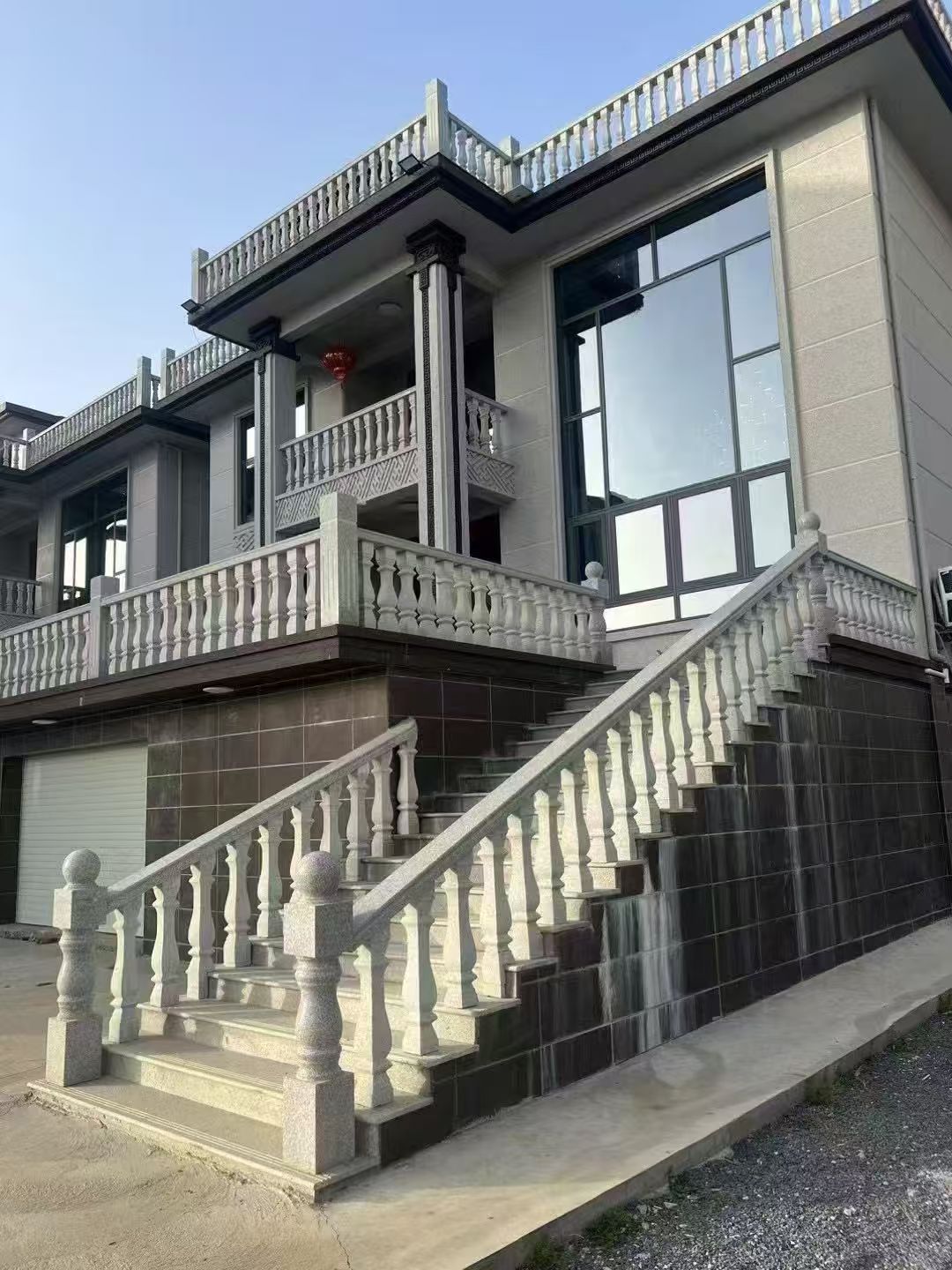 松原 芝麻白别墅阳台栏杆，楼梯栏杆